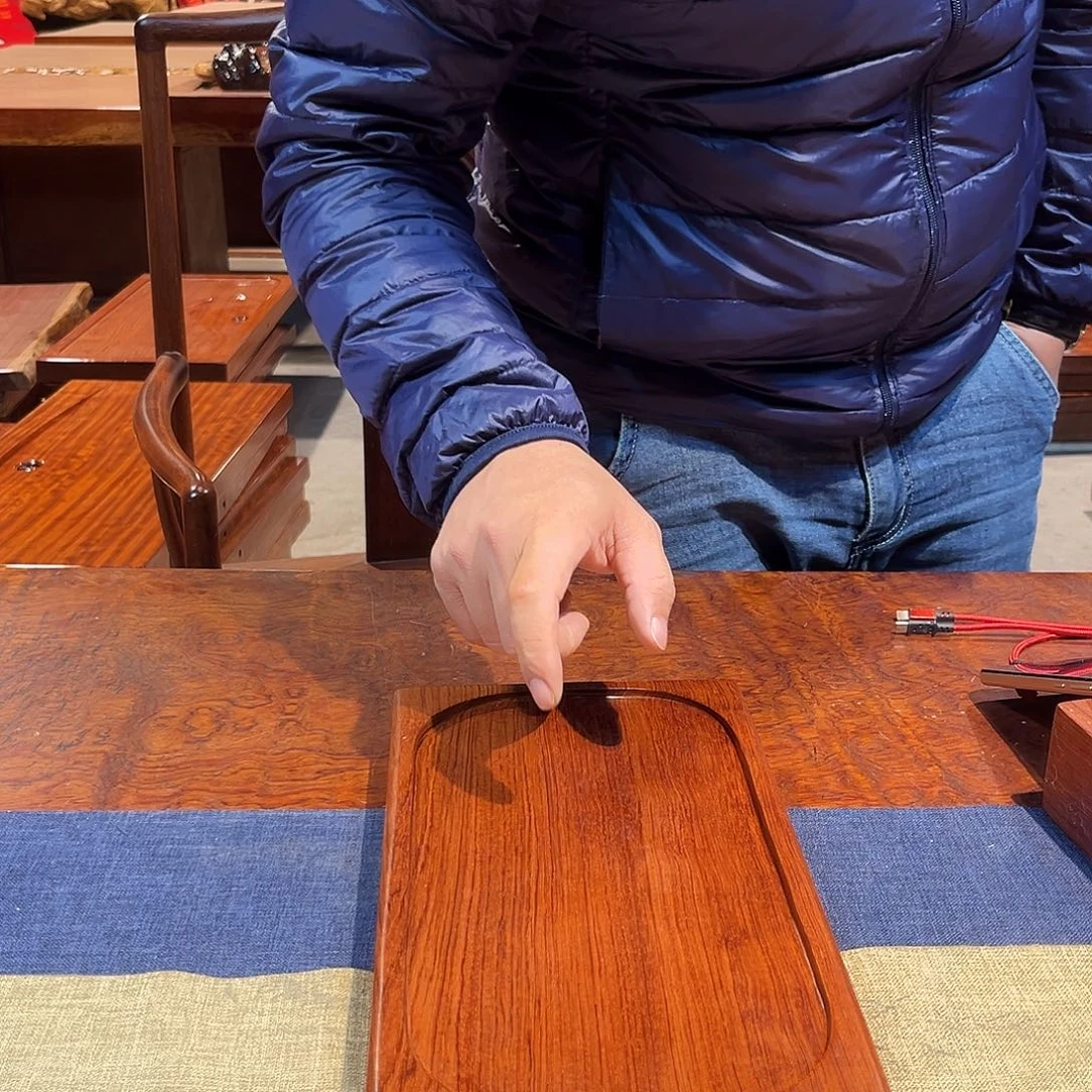 玉木（非红木类）巴花学名古夷苏木