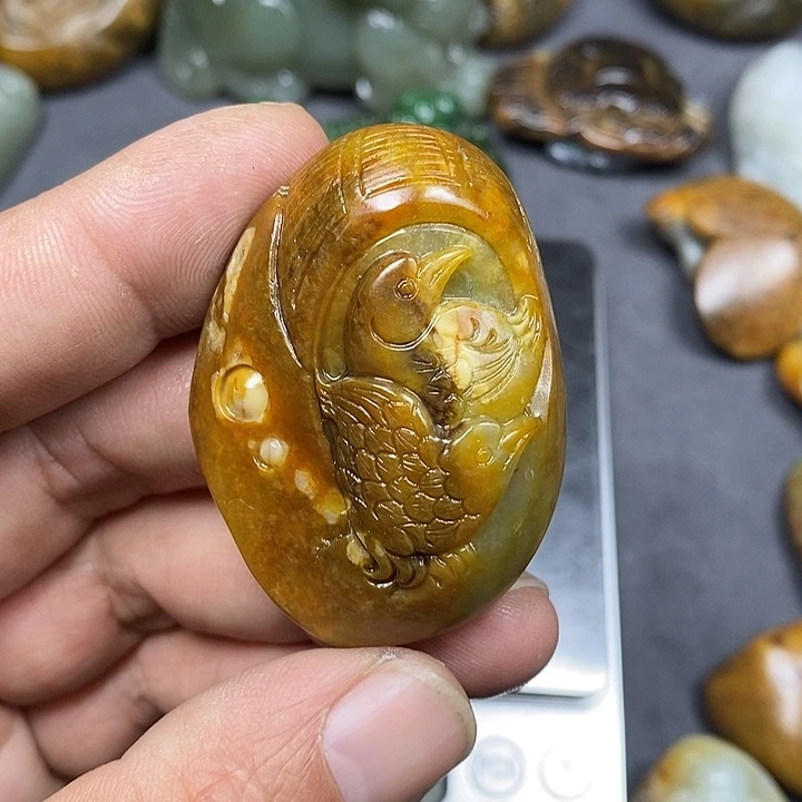 和田玉未镶嵌挂件