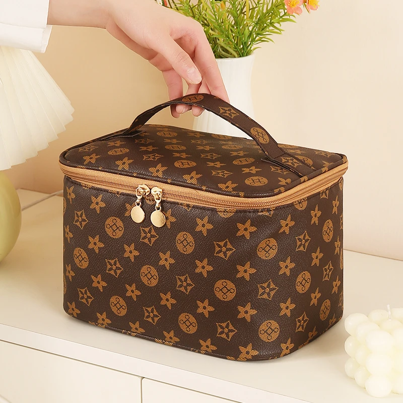 化妆包女2025新款便携大容量化妆品收纳包盒高级感旅行洗漱包手提