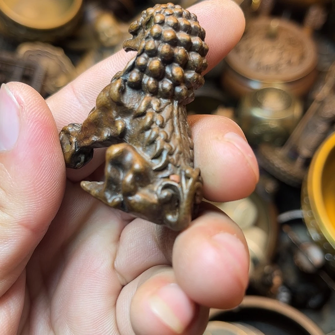 精美铜器工艺品等