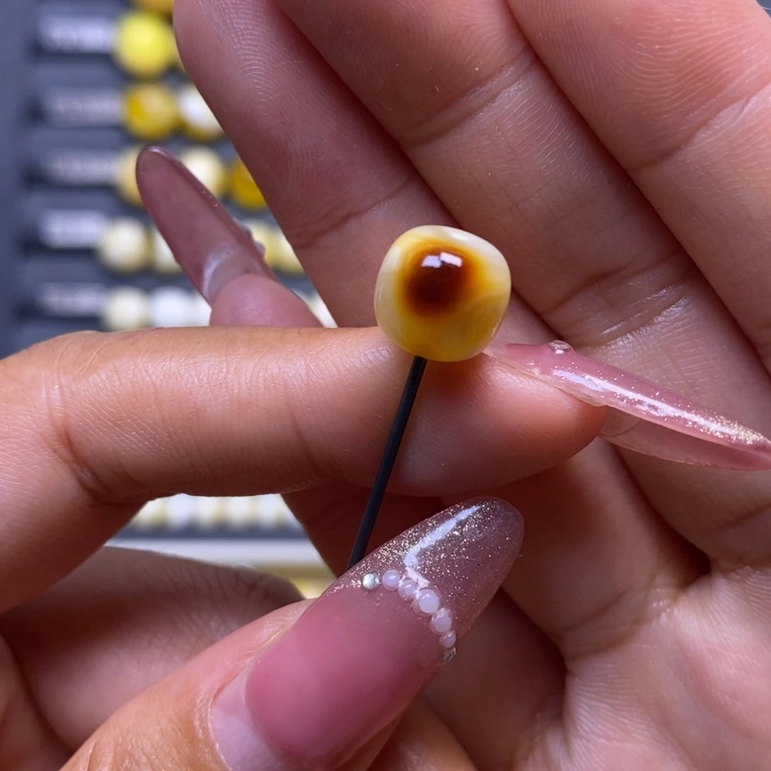 蜜蜡未镶嵌珠宝奇石俏色妖花老型10.1*9.1mm