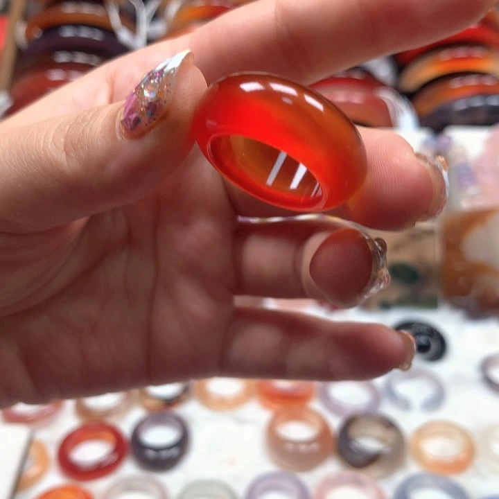 玛瑙/玉髓手串未镶嵌心****朵