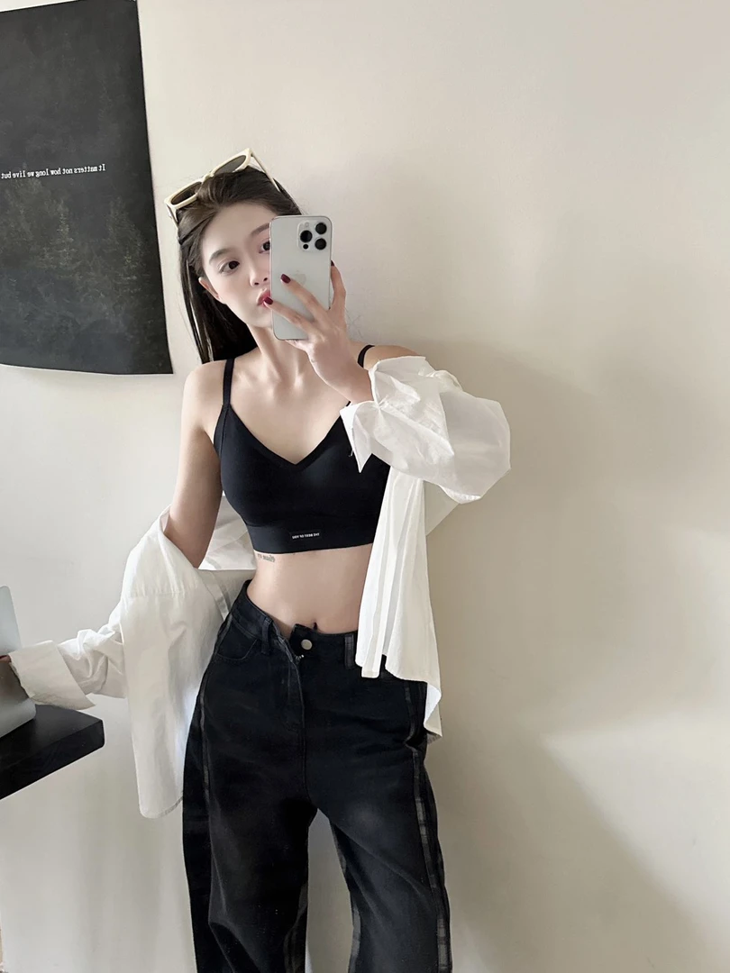 乙歌3D字母美背软支撑吊带内衣8302