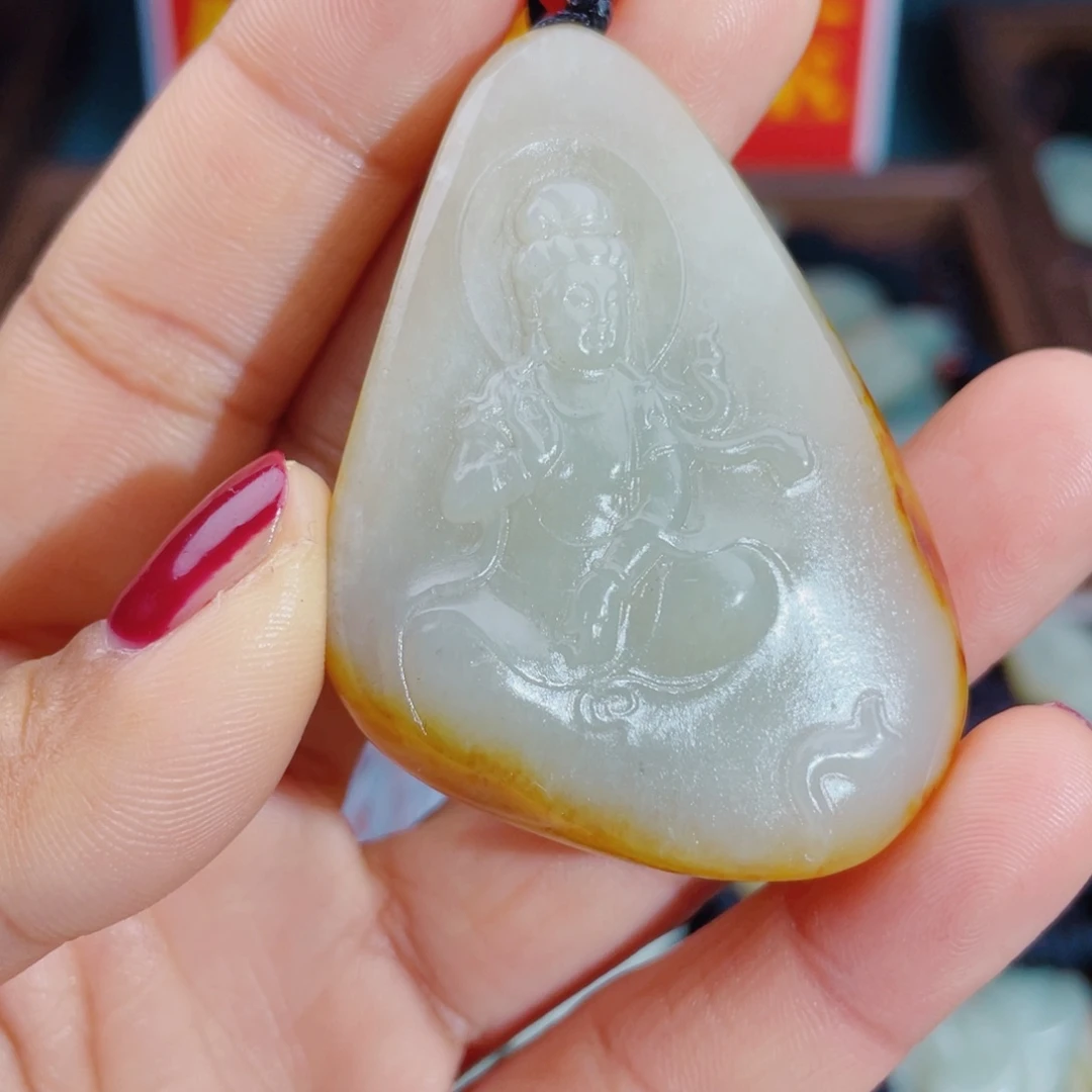 和田玉未镶嵌颈饰
