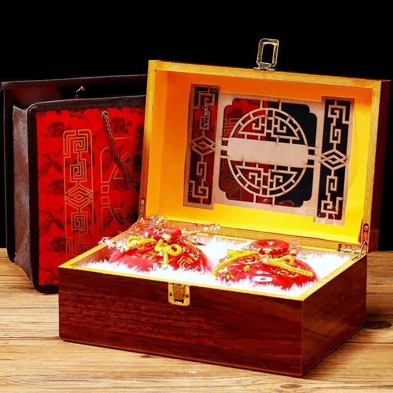 小花窗桐木关金骏眉红茶叶木纹礼盒装醇香浓厚