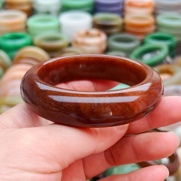 未镶嵌手镯（圆镯）石英质玉