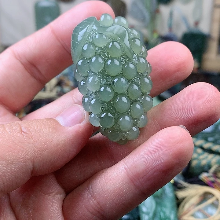 未镶嵌和田玉挂件