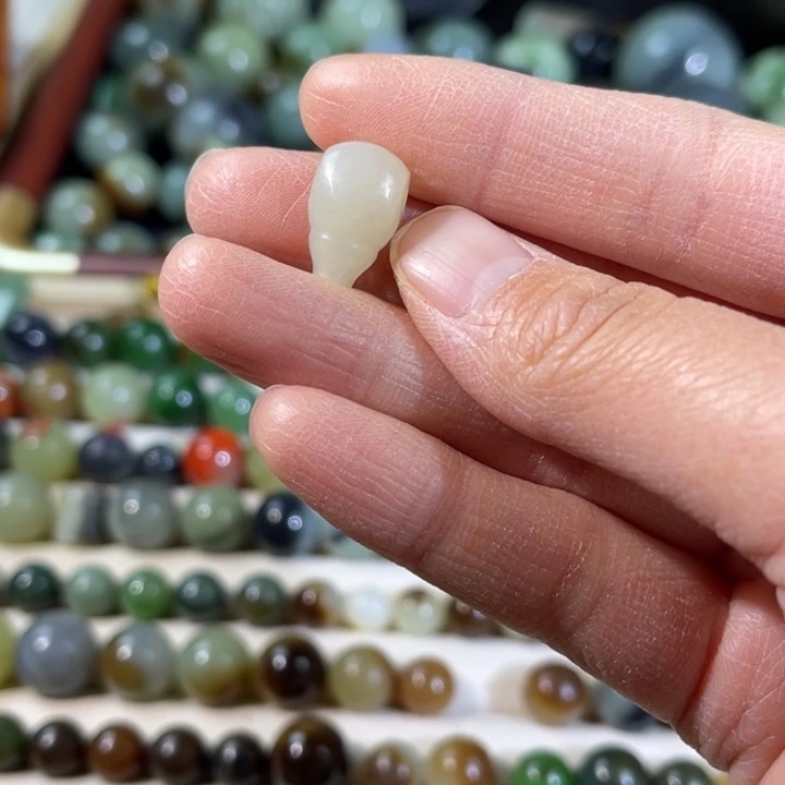 和田玉（糖玉）未镶嵌珠宝半成品