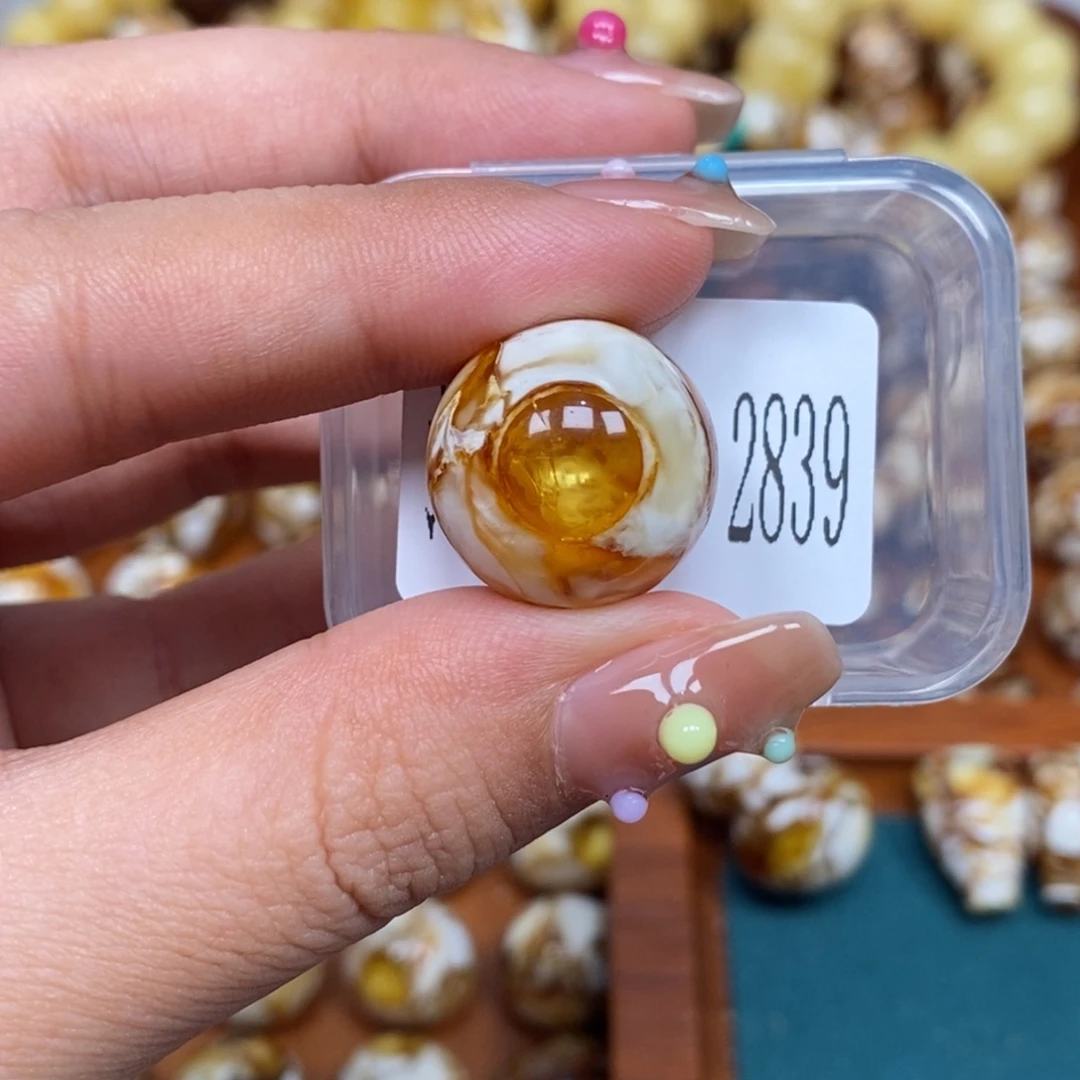 猴头核桃把件沁色圆珠老型2839