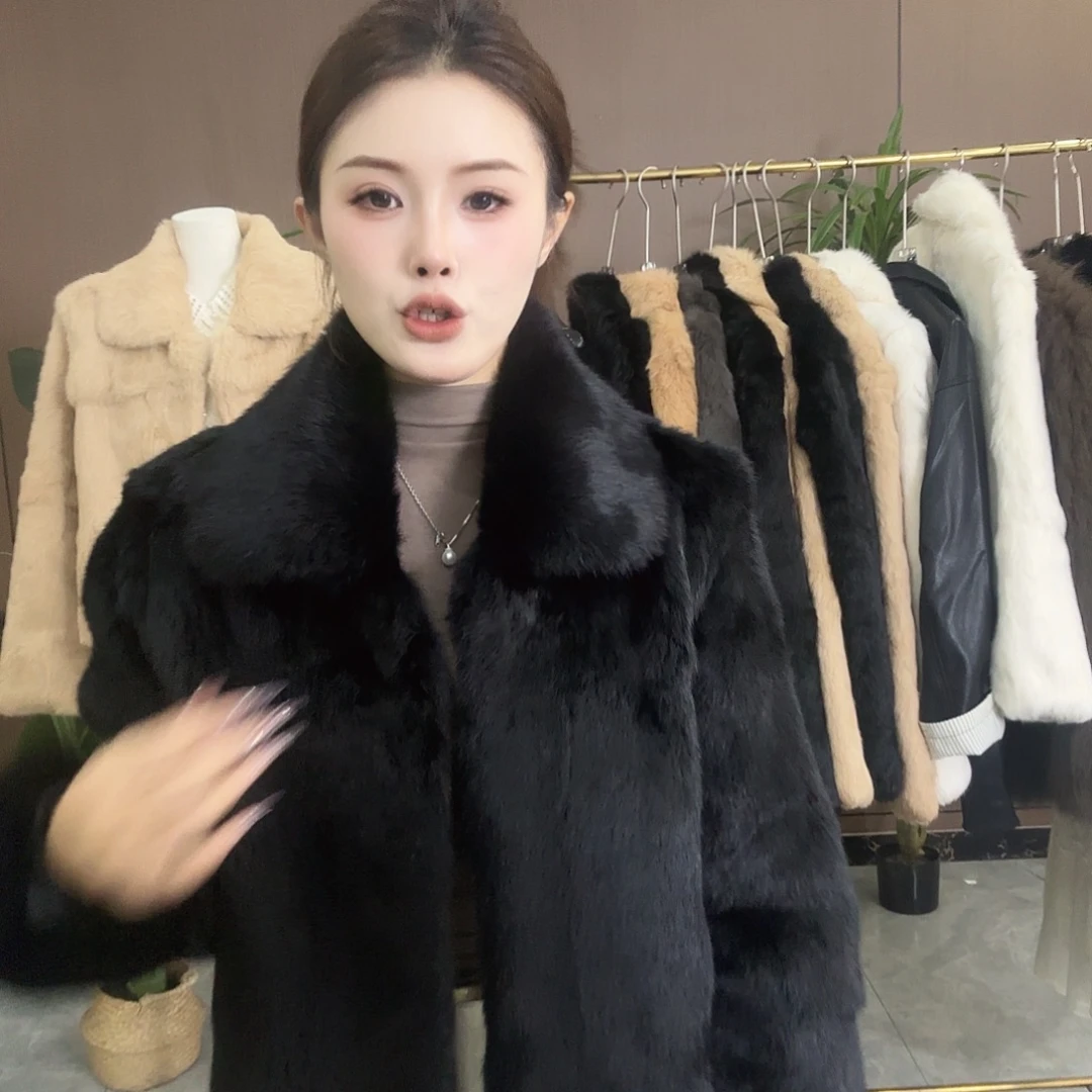 反季福利短款黑色