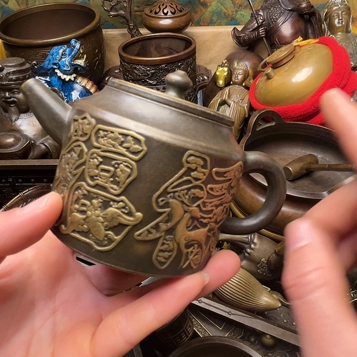 精美铜器批发档口