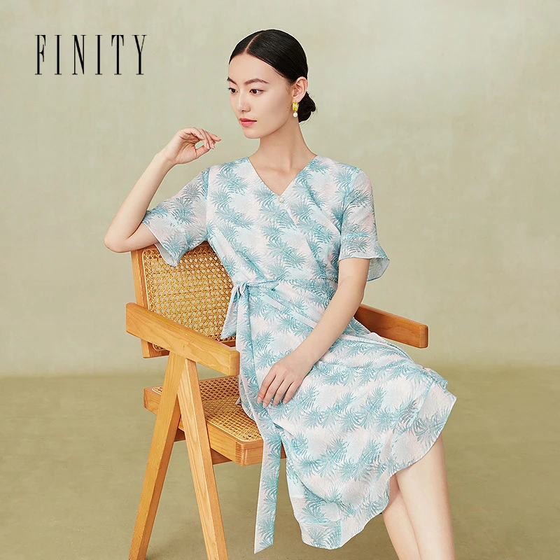 【粉丝专享】FINITY 新品连衣裙碎花气质时尚复古收腰 F21X4D25L3