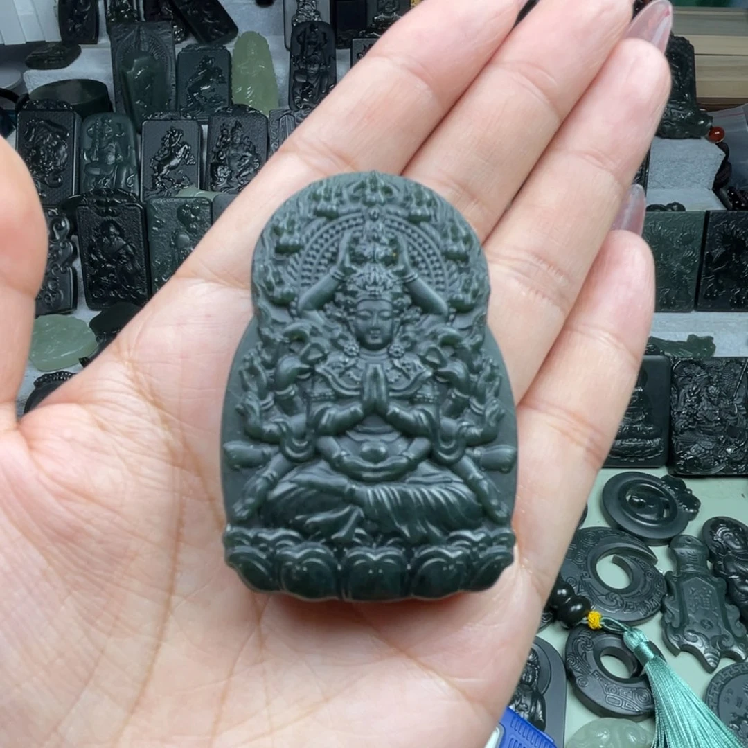 颈饰未镶嵌和田玉