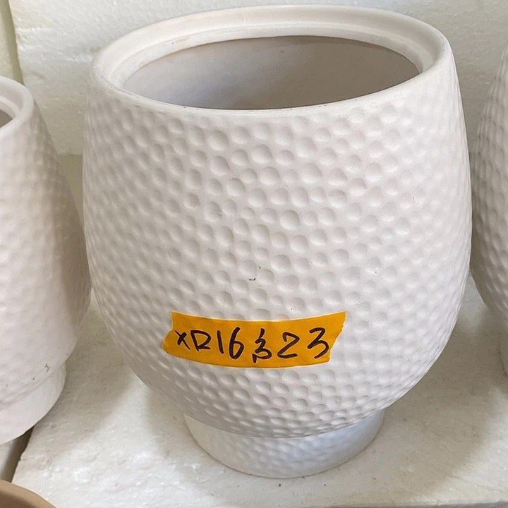 摆件陶盆有孔 微瑕介意勿拍