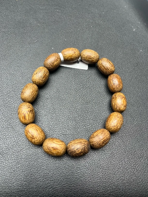 J链接32号文玩手串