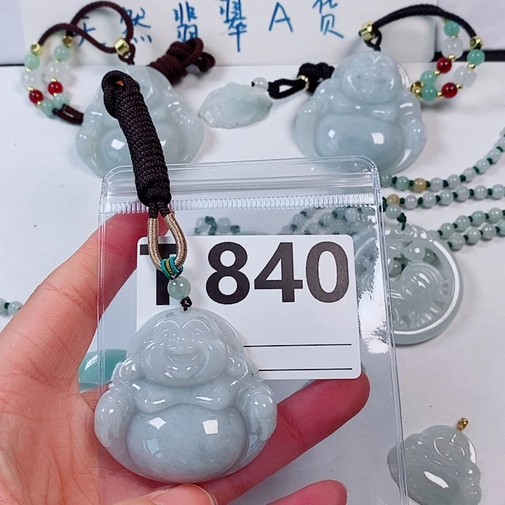 翡翠颈饰未镶嵌天然