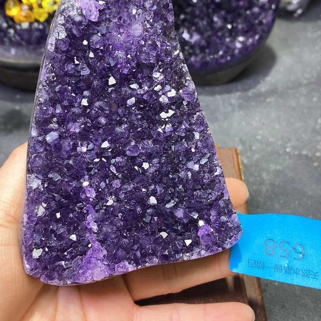 水晶大型摆件（非配饰）未镶嵌