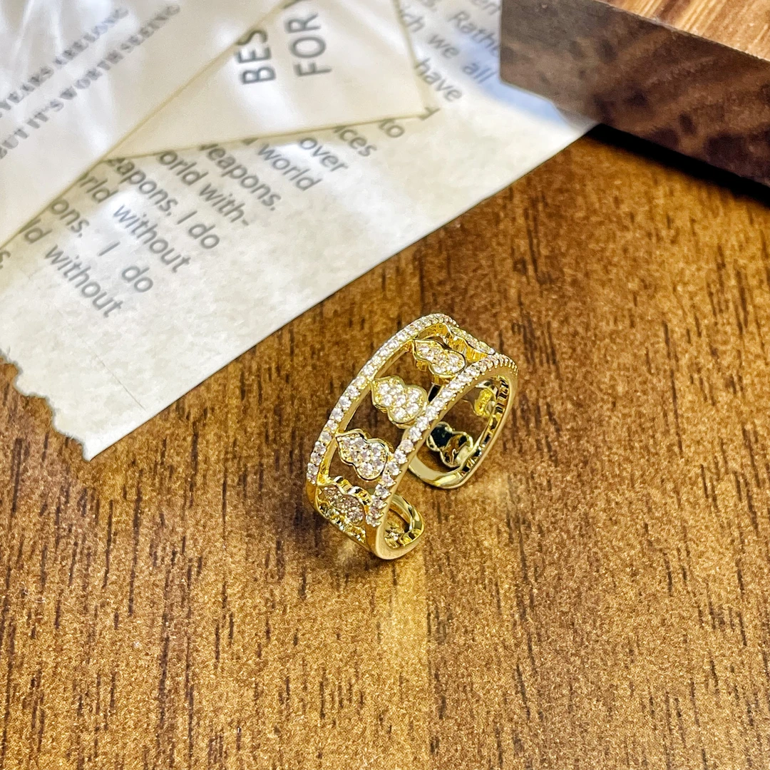 铜合金合成锆石戒指 1544镂空金葫芦戒指 轻奢时尚镶钻个性指环