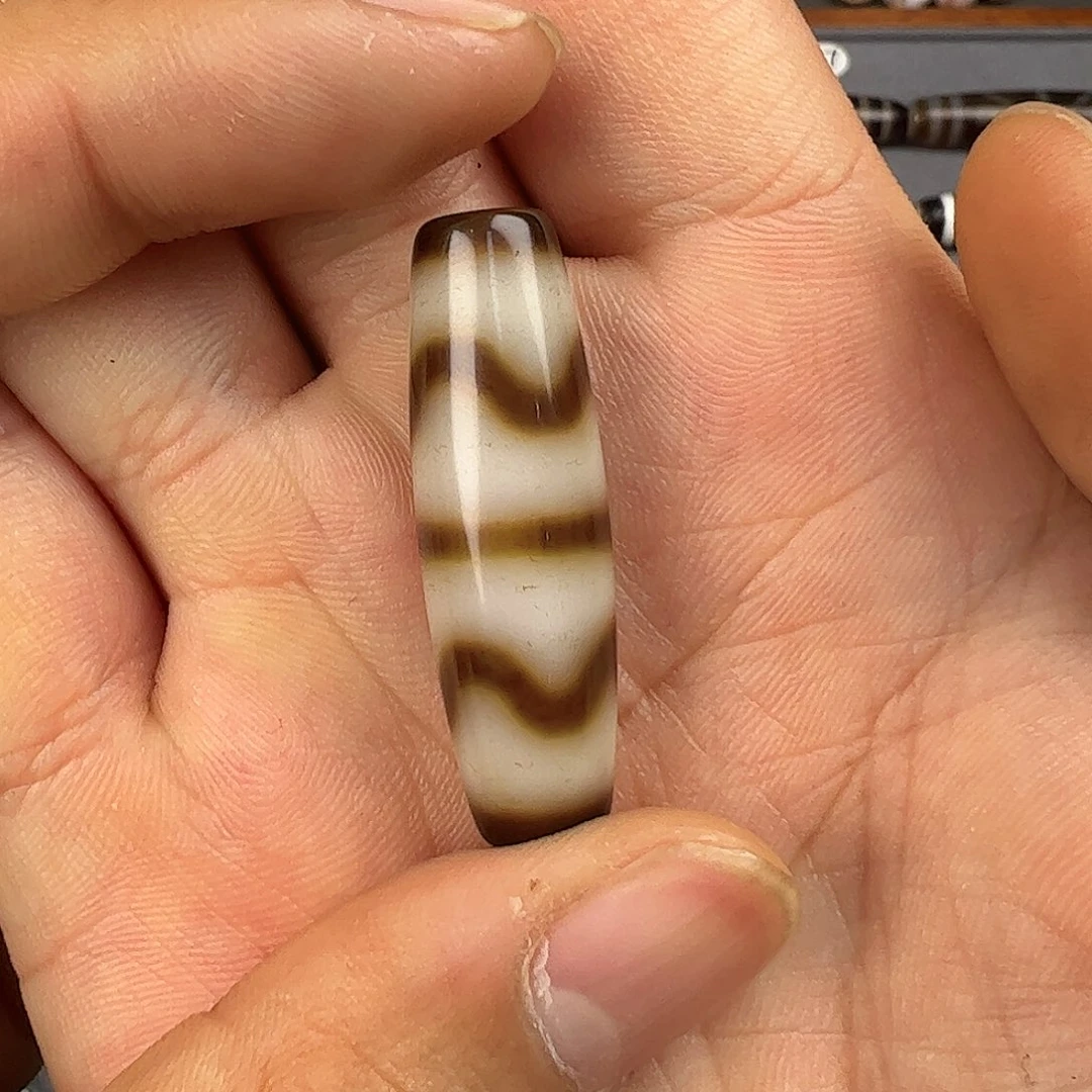 玛瑙/玉髓颈饰合金