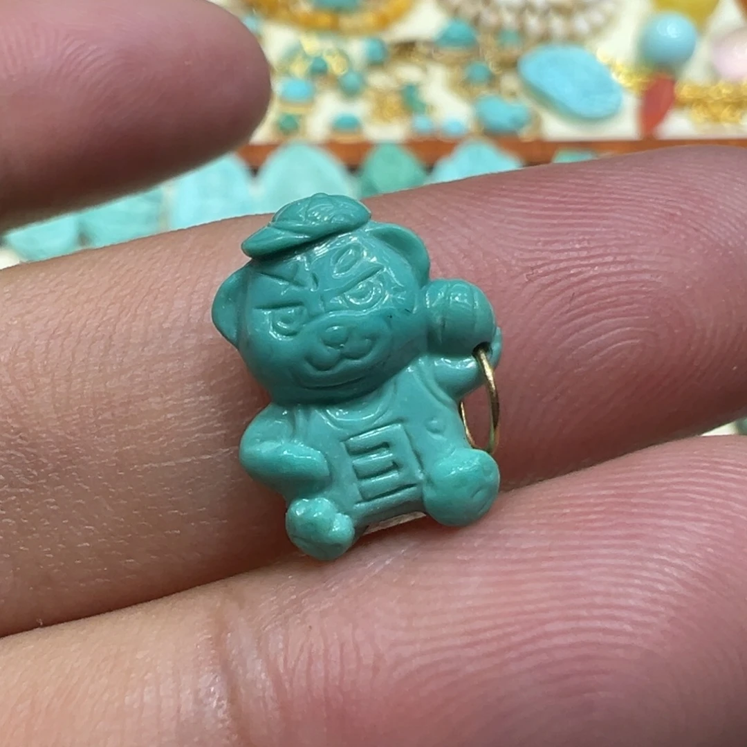 18K金镶嵌绿松石颈饰