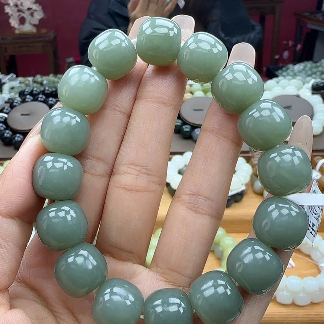 和田玉未镶嵌手链