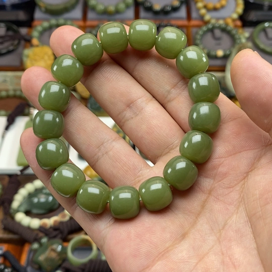 手链未镶嵌岫岩老玉（透闪石质玉）