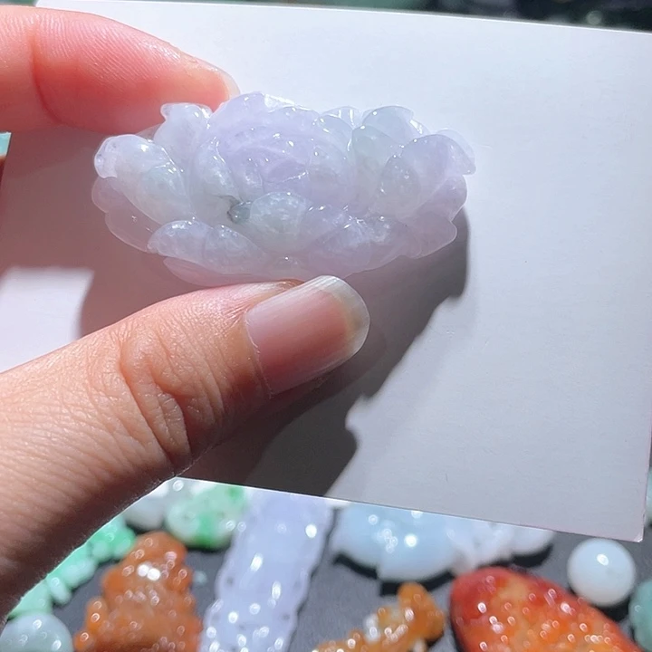 颈饰未镶嵌翡翠天