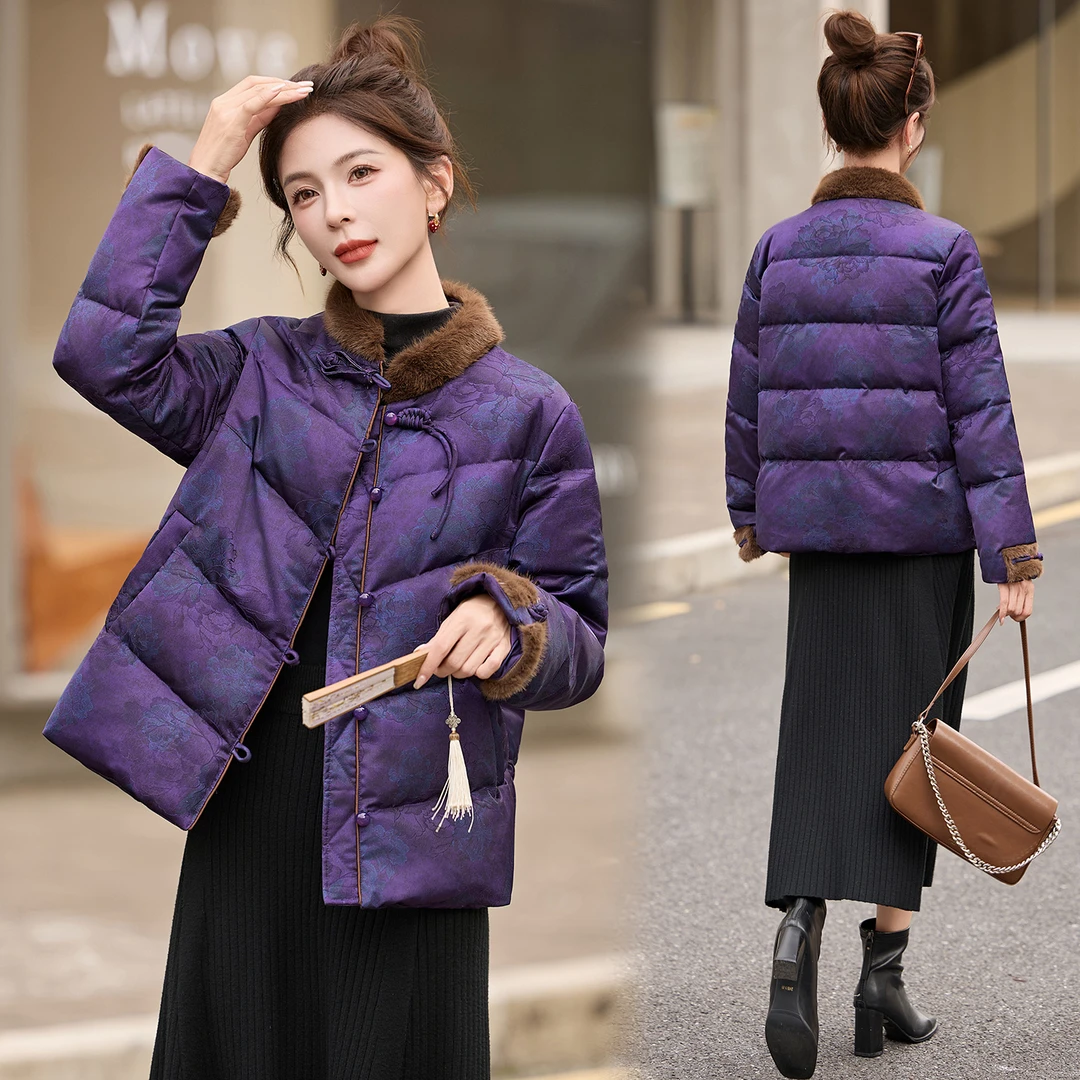 新中式轻国风羽绒服女2025年冬季高级感今年流行盘扣加厚保暖外套