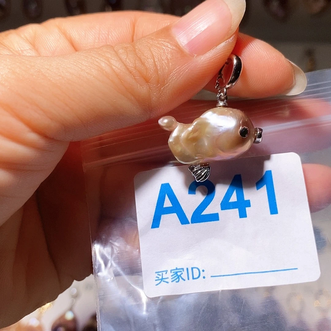颈饰未镶嵌淡水珍珠