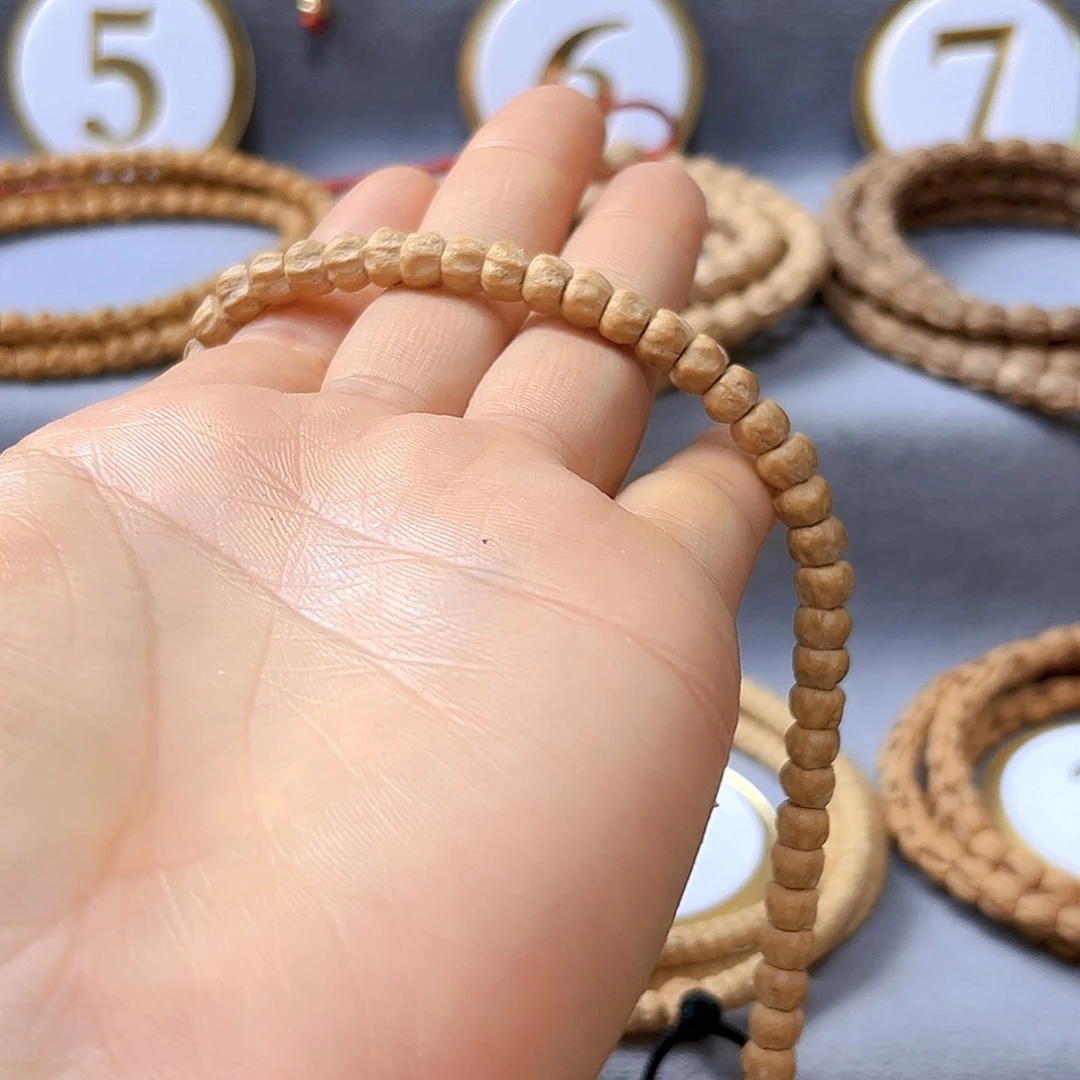 柏香籽/百香籽手串杜*嘟