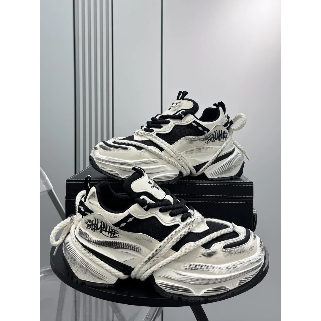 做旧老爹鞋男2025秋冬新款超火小众脏脏鞋男厚底内增高运动休闲鞋