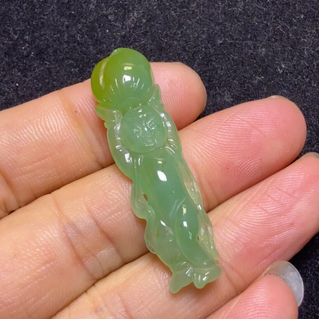 翡翠未镶嵌颈饰吊坠
