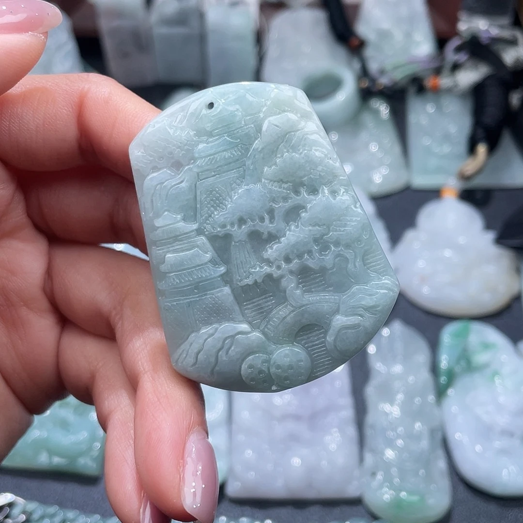 翡翠未镶嵌颈饰翡翠