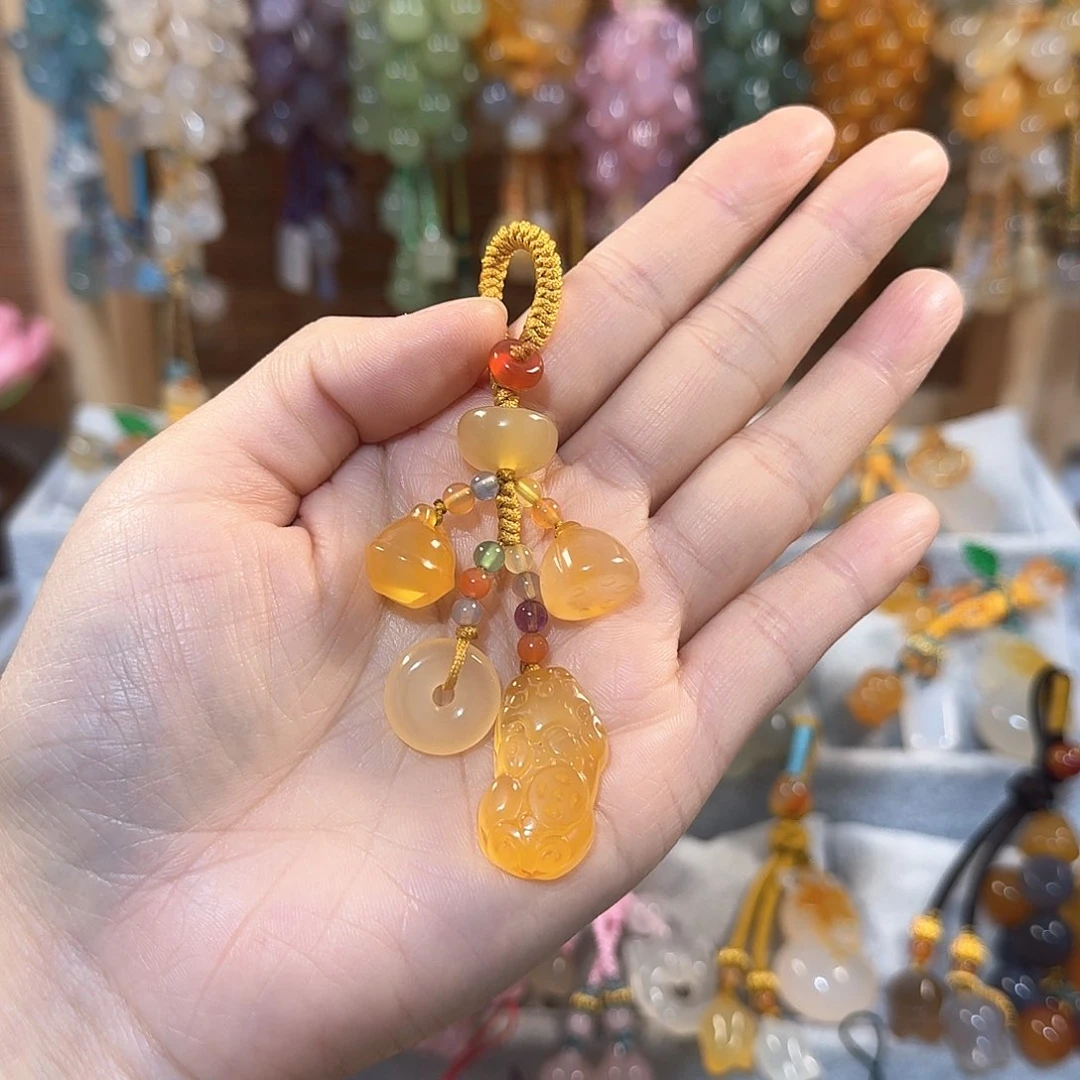 玛瑙/玉髓钥匙挂件未镶嵌