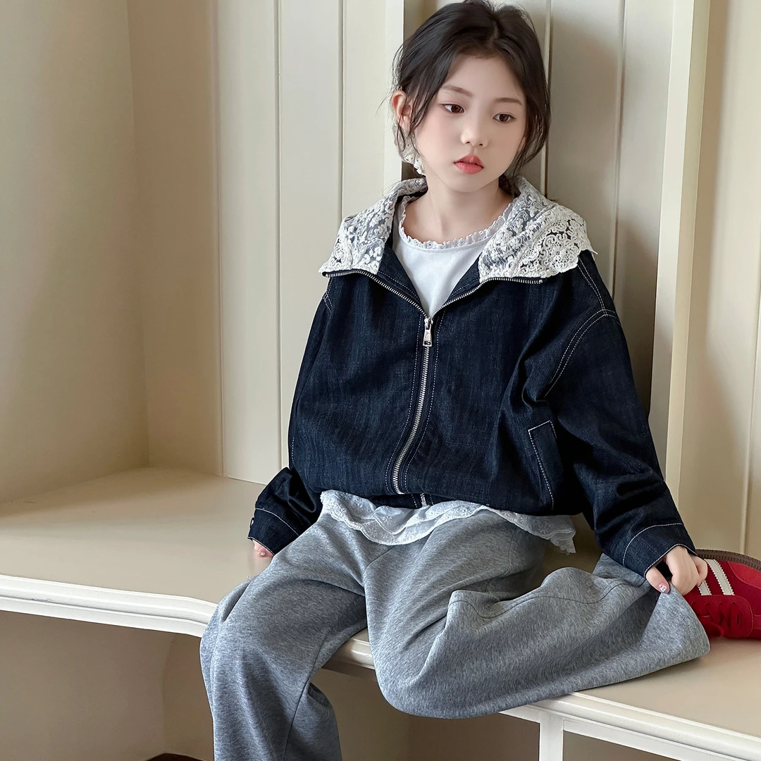 童装女童秋装外套2025新款韩版蕾丝拼接大童时髦牛仔夹克连帽