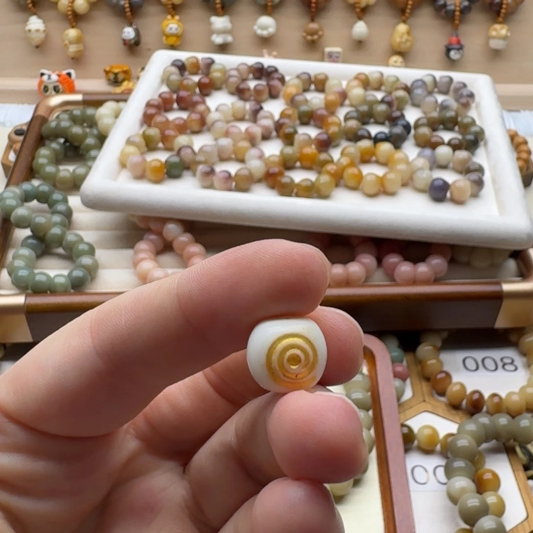 K***o吊坠菩提根/象牙果