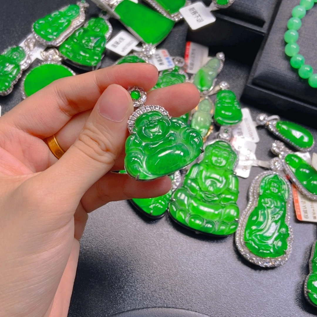 翡翠未镶嵌吊坠(不含链)