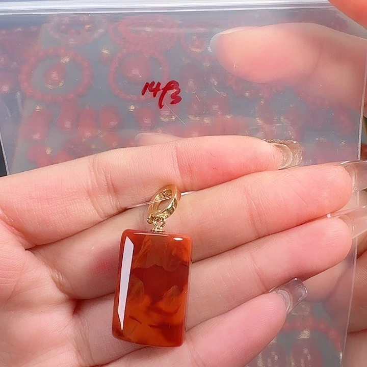 南红玛瑙银S925镶嵌吊坠