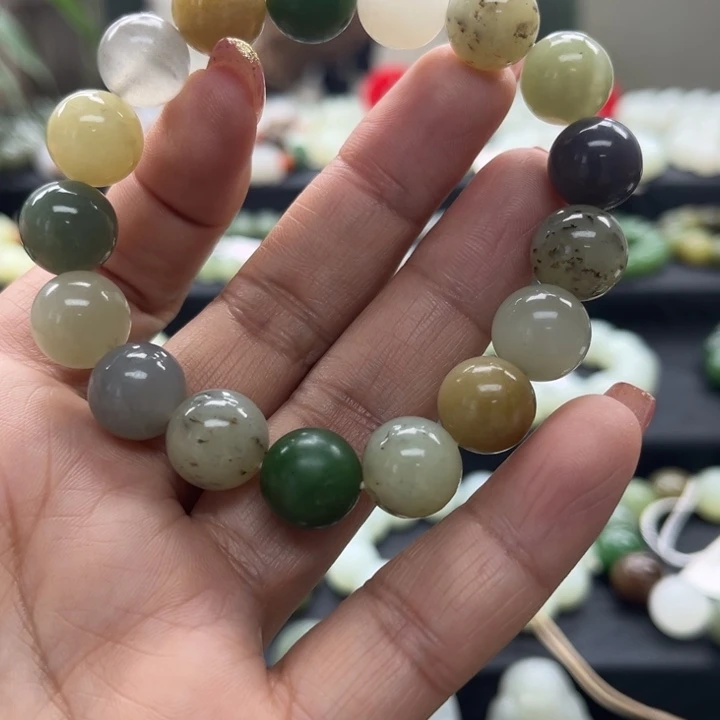 和田玉未镶嵌手链