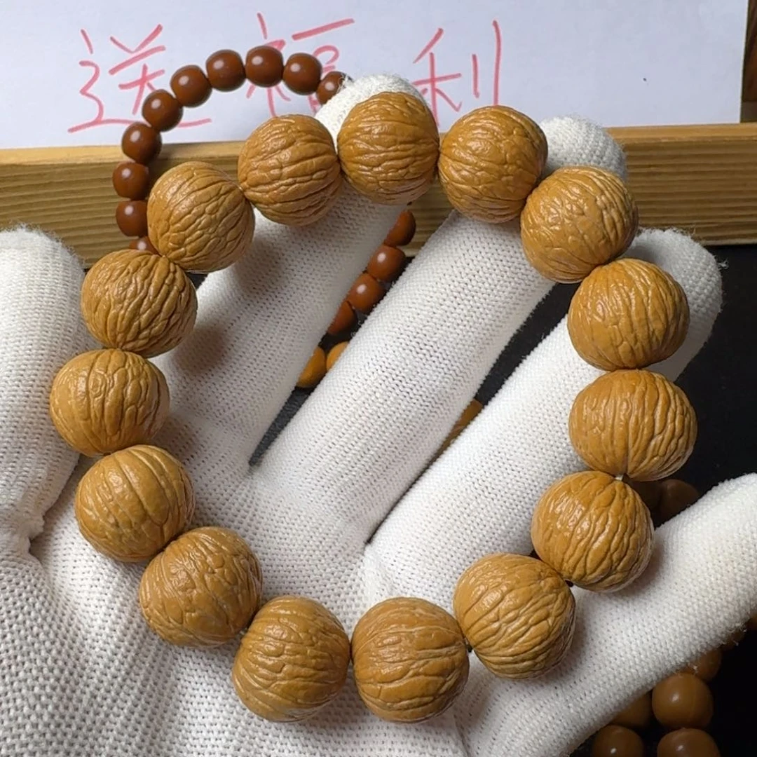 猴头核桃手串风雨