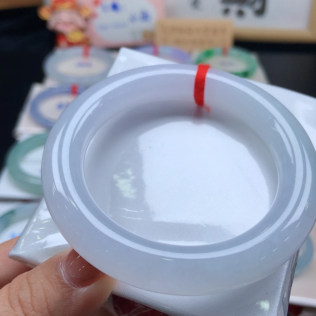 翡翠未镶嵌手镯71号