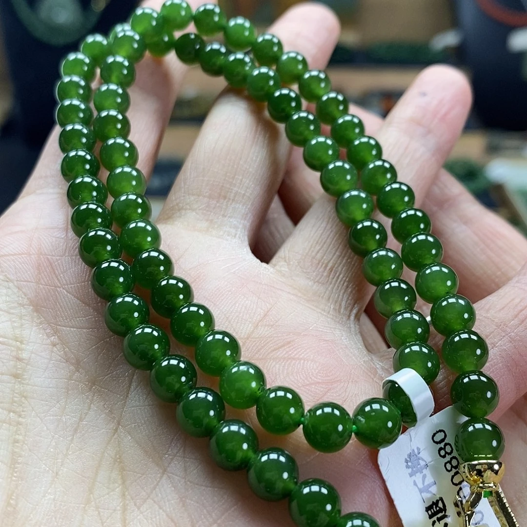 颈饰未镶嵌和田玉（碧玉）6mm菠菜