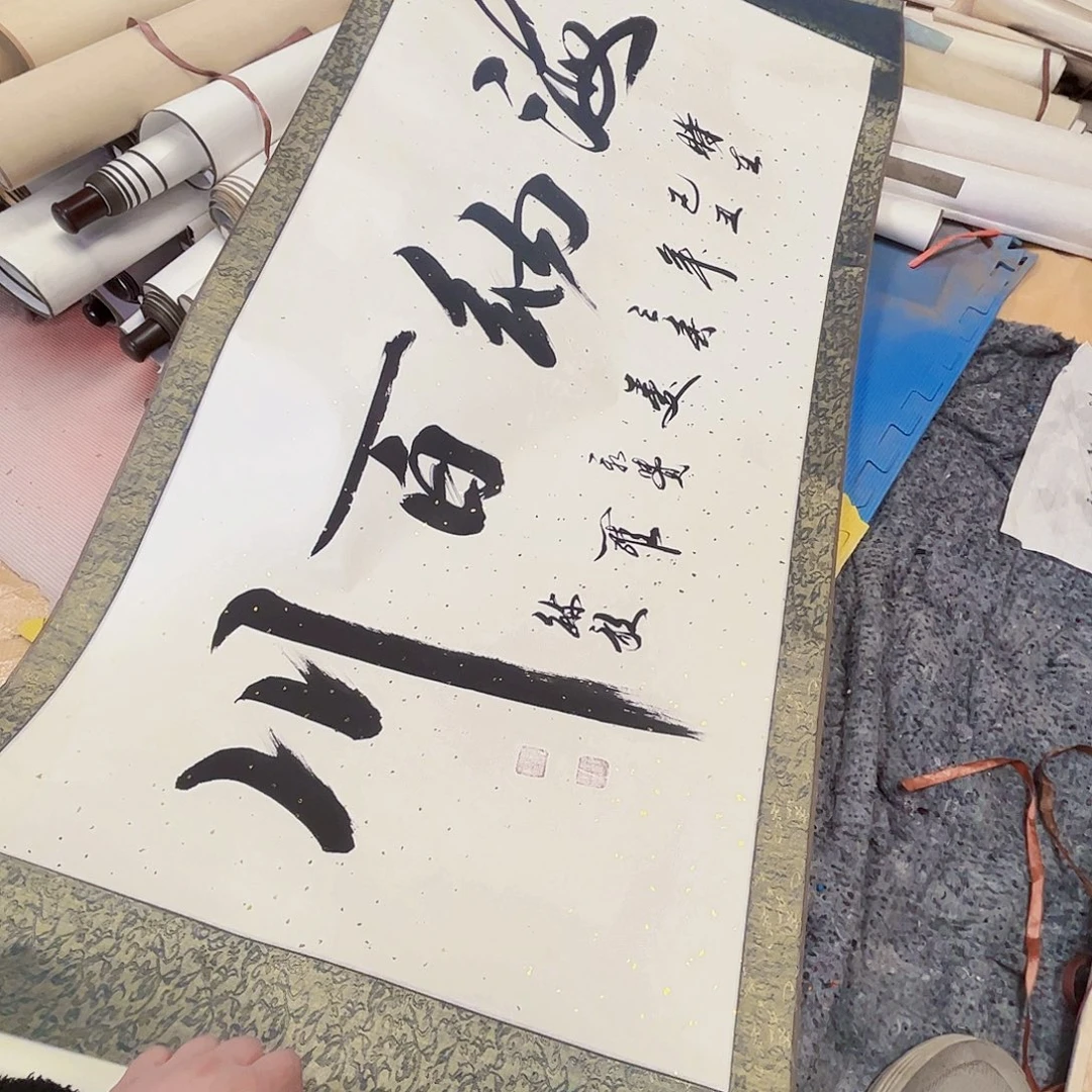 摆件，破损，轴坏，水渍，都是正常