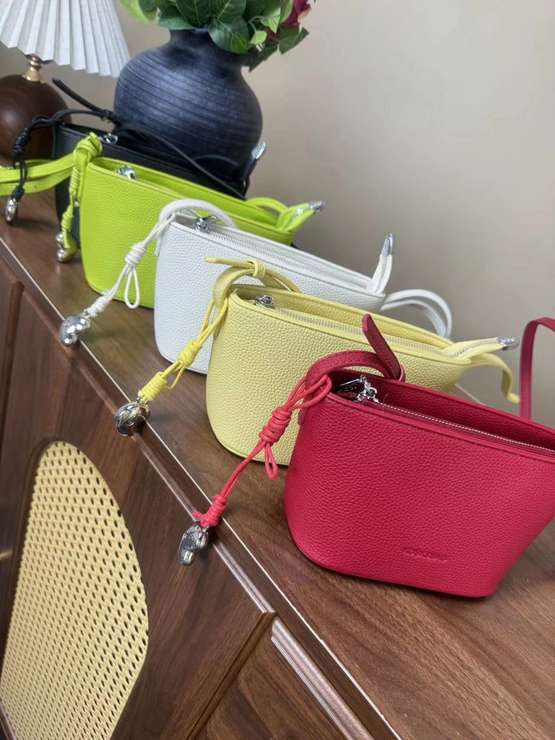 十三行小元宝包高级定制小包包洋气简约手机包火爆单肩包斜挎包包