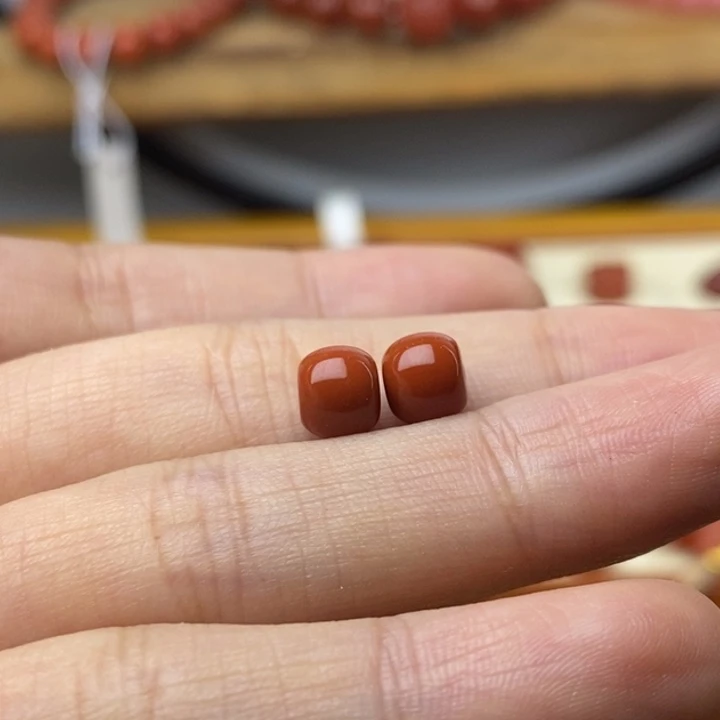 逆***袭南红玛瑙未镶嵌珠宝奇石6mm