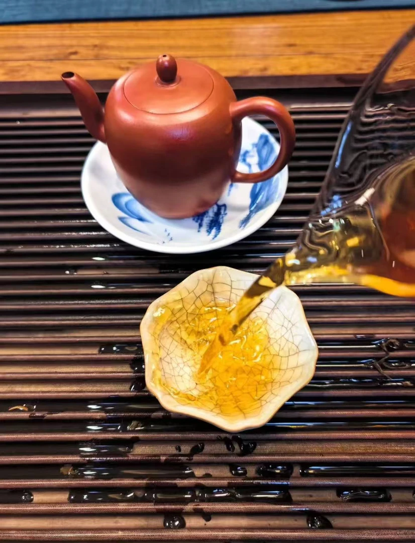 70年代六味生茶膏 100克  12月14日