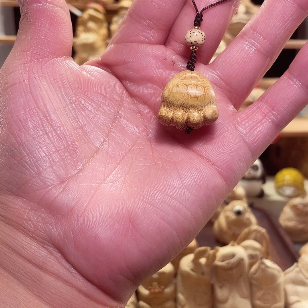 竹竹根雕猫爪挂件