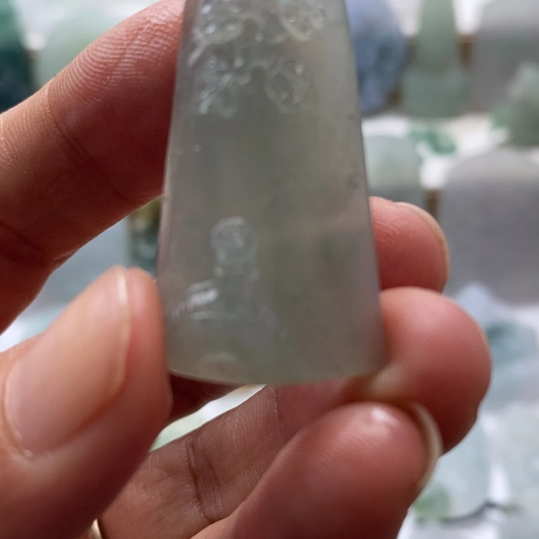 未镶嵌定制翡翠安*