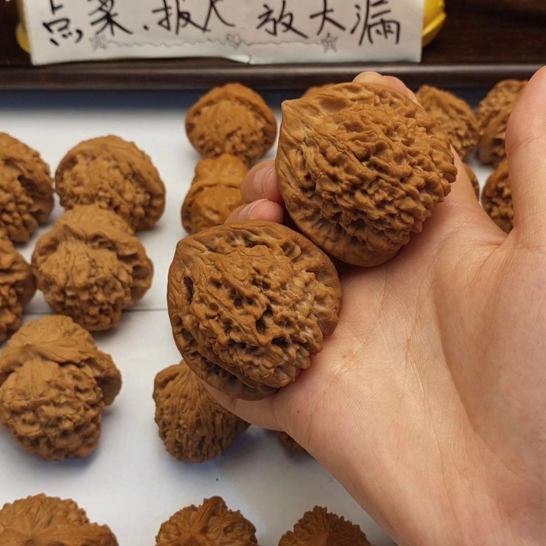 文玩核桃把件47尺官帽