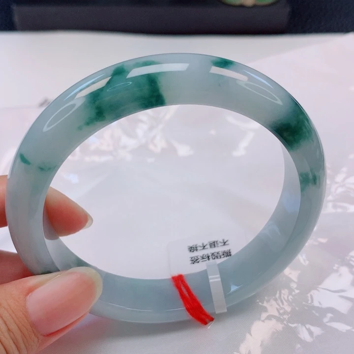 未镶嵌手镯翡翠61圈